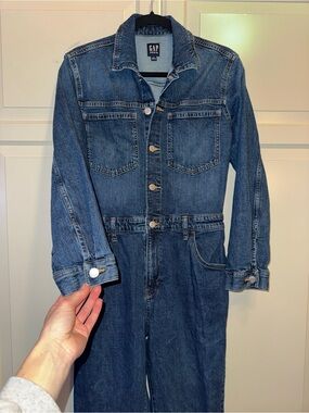 GAP Blue Denim Jumpsuit - size 4